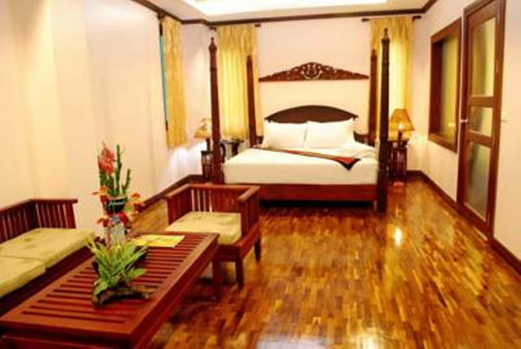 Sengtawan Riverside Hotel Vientiane Værelse billede